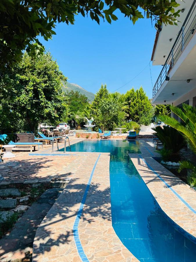 Vieri Apartments Lukova Kültér fotó